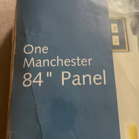 One Manchester 84”Panel - Picture 5 of 11